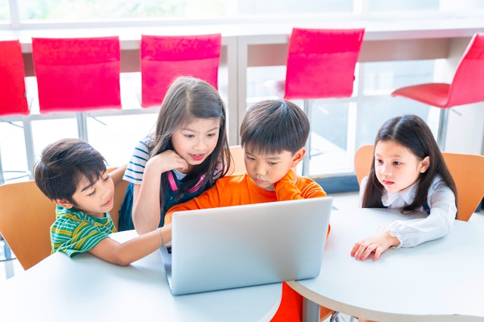 子どもがプログラミング教室・スクールで学習するメリットは?