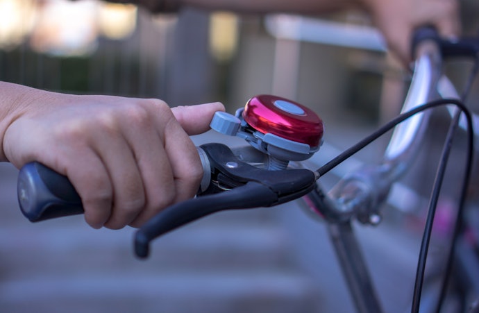 自転車用ベルの装着は義務?法律に規定はあるの?