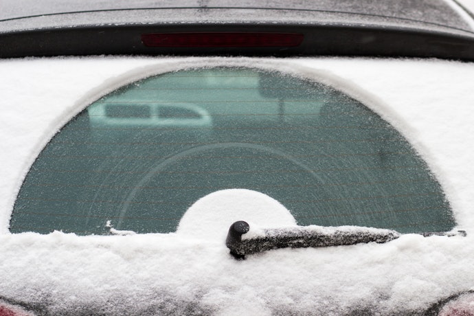 雪用ワイパーはなぜ必要?