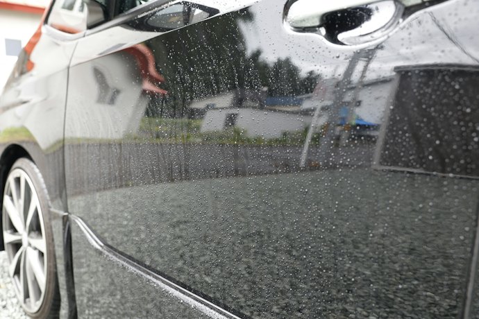 車の水垢はなぜできる?