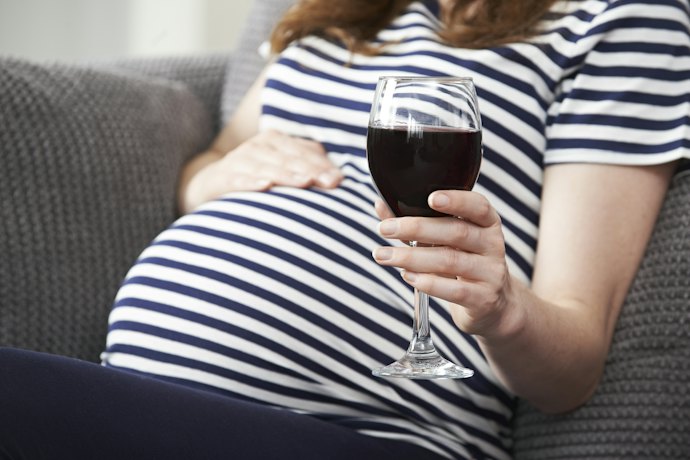 ノンアルコールワインとは?ぶどうジュースとの違いは?