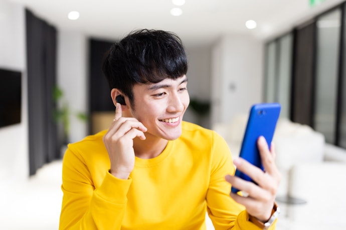 発音や理解力を向上!シャドーイングアプリとは?