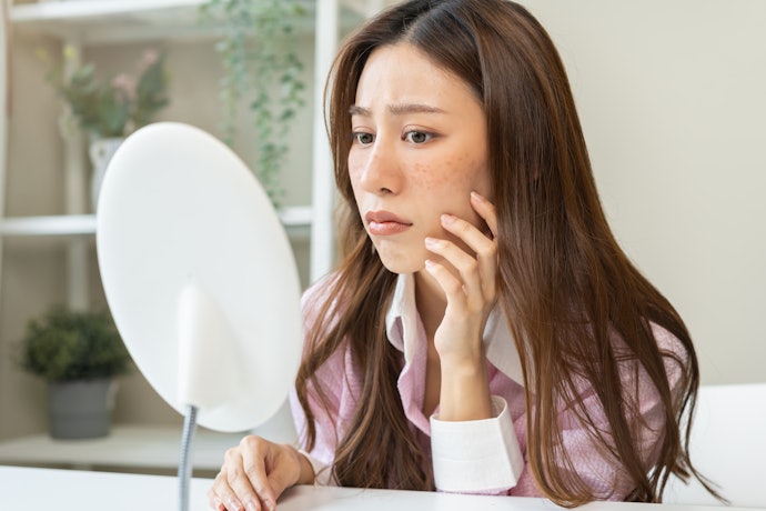 シミ予防やくすみに効果的な化粧水の特徴とは?本当にシミ・くすみは消える?