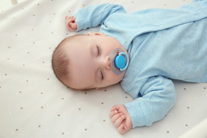 ベビー枕はいつから使える?1歳未満は使わないのが基本