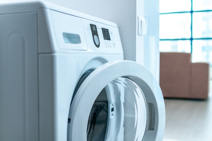 奥行きが50cm以下の洗濯機でも十分な容量はある?