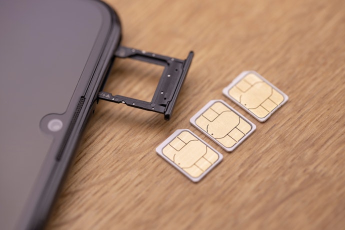 イギリスでスマホを使うなら、SIMカードとeSIMどっちがいい?