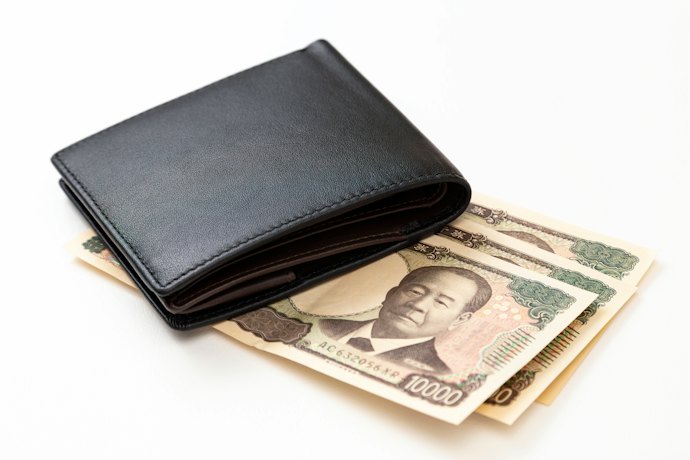母に贈る退職祝いの相場は?NGな品やマナーはある?