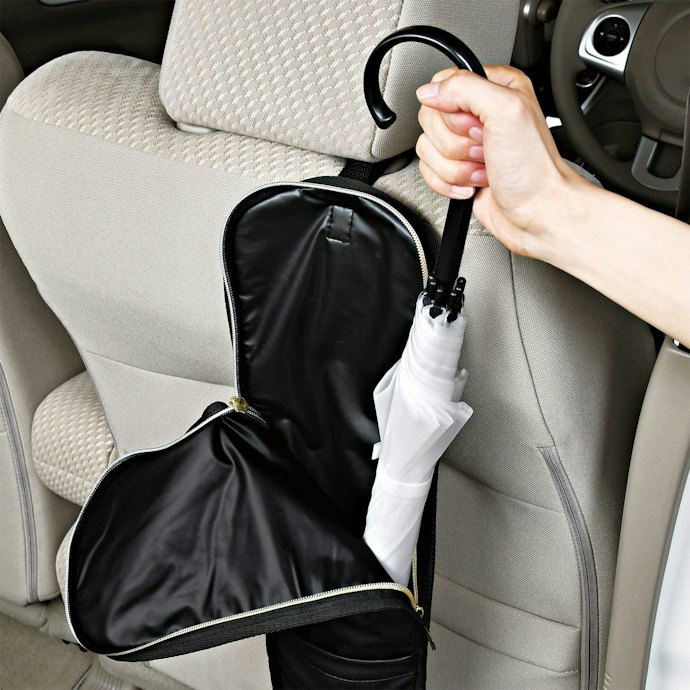 収納力アップにも!車用傘ホルダーの魅力は?