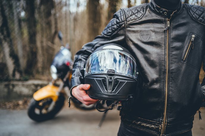 バイク用防寒着の特徴は?普通の防寒着との違いは?