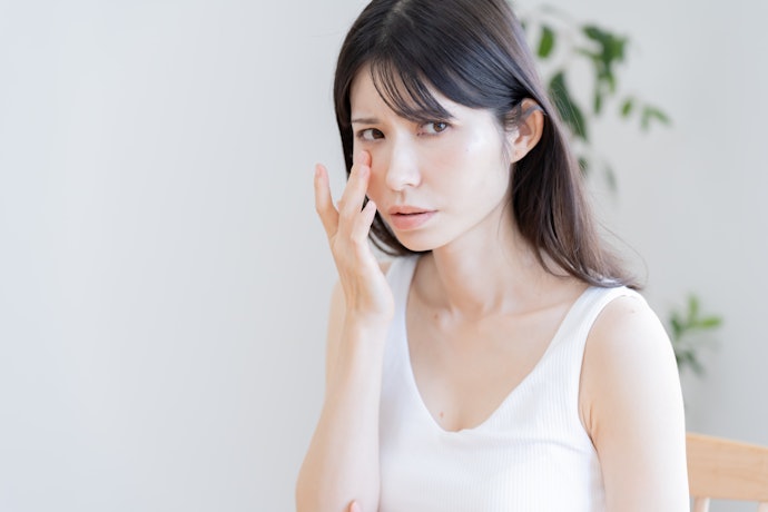 オレンジコンシーラーはどんな肌悩みをカバーしやすい?