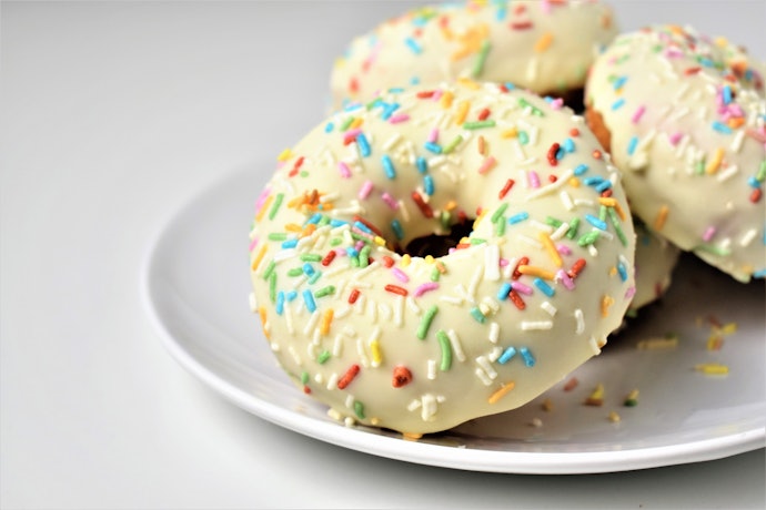 チョコスプレーとは?名前の由来は?