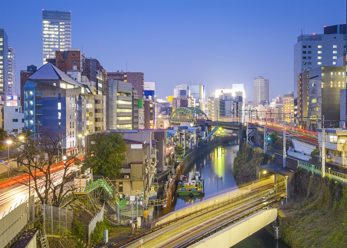 学生街と多彩な観光スポット!御茶ノ水はどんな場所?