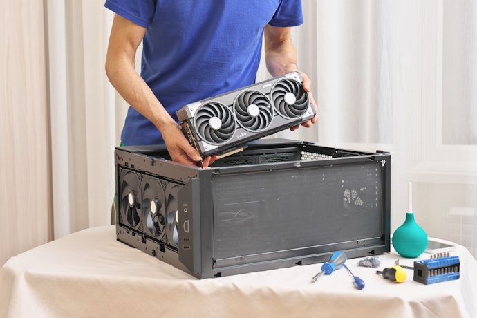 RTX 4060から買い替えて差はある?