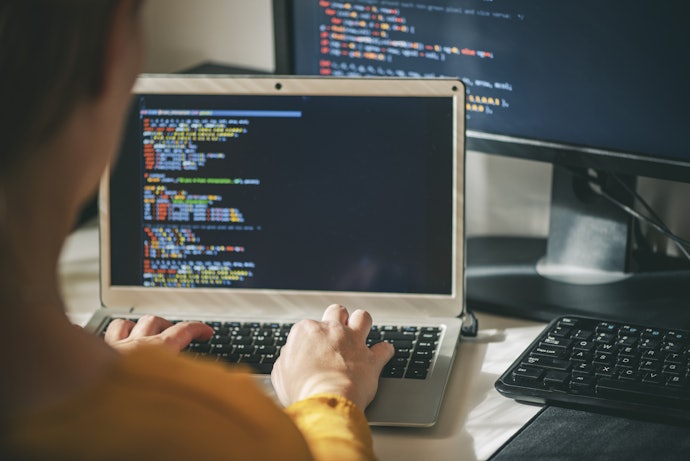 オンラインプログラミングスクールでスキルは身につく?