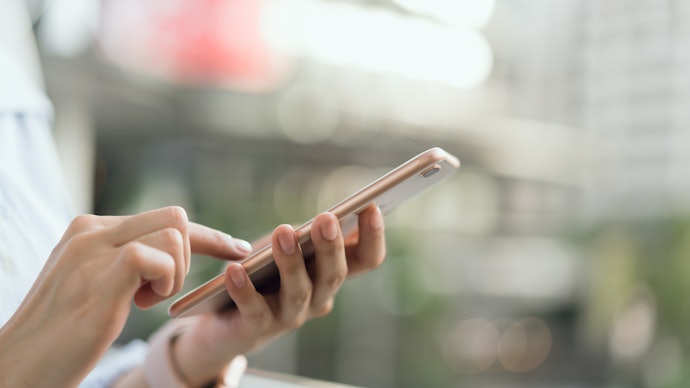オーストラリアではSIMがおすすめ?ローミングやポケット型WiFiは?