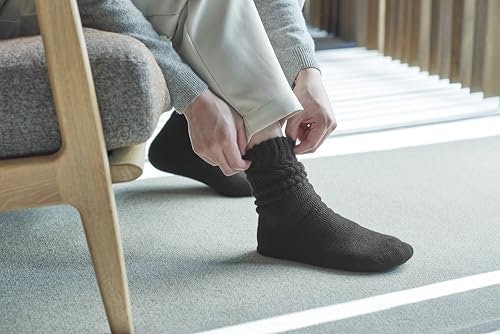 冬でも暖かい!ルームソックスを履くメリットとは?