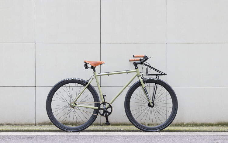 K*様 1本分の価格以下で2本のピストバイクフレーム！ 楽天市場】【メーカー在庫有り】FUJI デクラレーション 2024