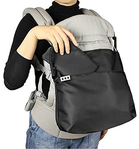 手ぶらでおでかけ!抱っこひも用ポーチ・バッグの魅力とは?