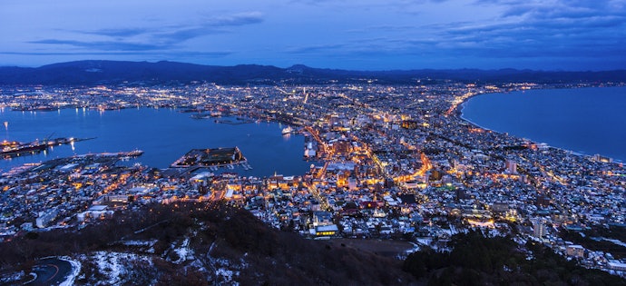 夜景もグルメも堪能!函館の魅力とは?