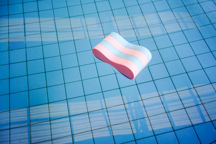 水泳の練習に効果あり!プルブイを使うメリットとは?