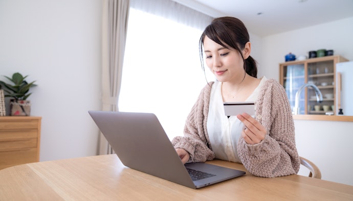 レディースローンとカードローンの違いは?