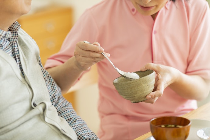 レトルト介護食とは?取り入れるメリットは?