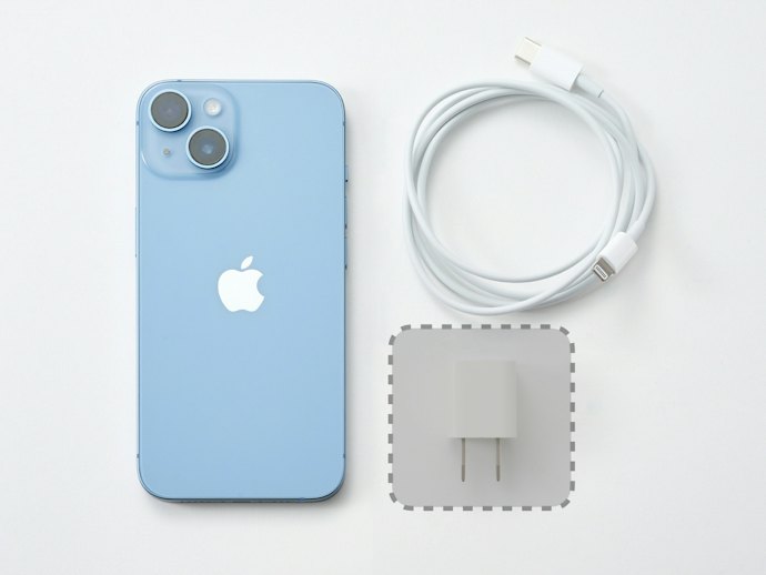 iPhone 12に充電器が入っていない!何を使って充電すればよいの?