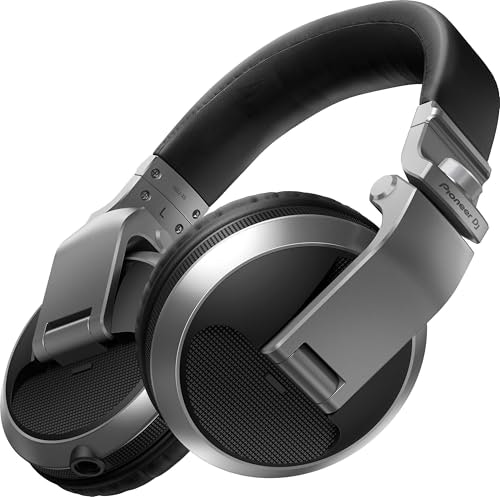 DJヘッドホンと普通のヘッドホンは何が違う?