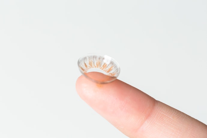 乱視でも通常のカラコンは使用できるの?