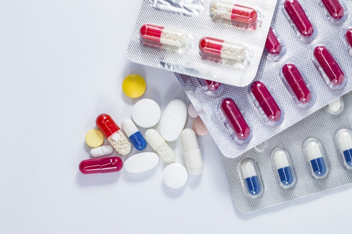 市販薬・処方薬・サプリメントの違いは?