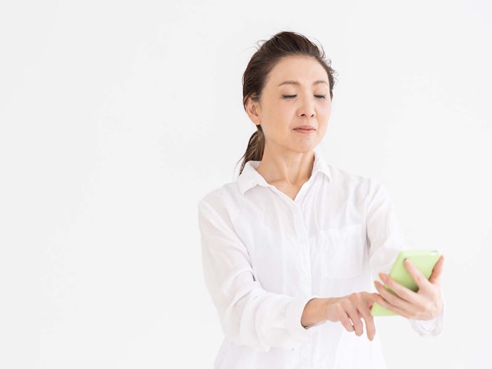 老眼鏡は自己判断で購入していい?本当に必要か判断するには?