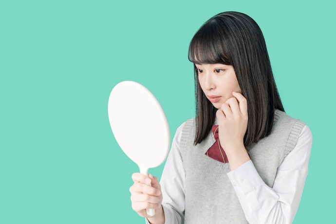 高校生でもカラコンをつけて大丈夫?