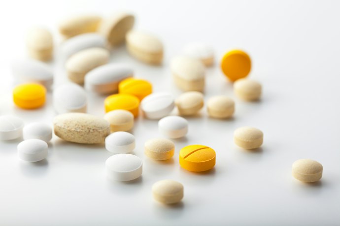 マルチビタミンは誰におすすめ?ビタミン剤との違いとは?