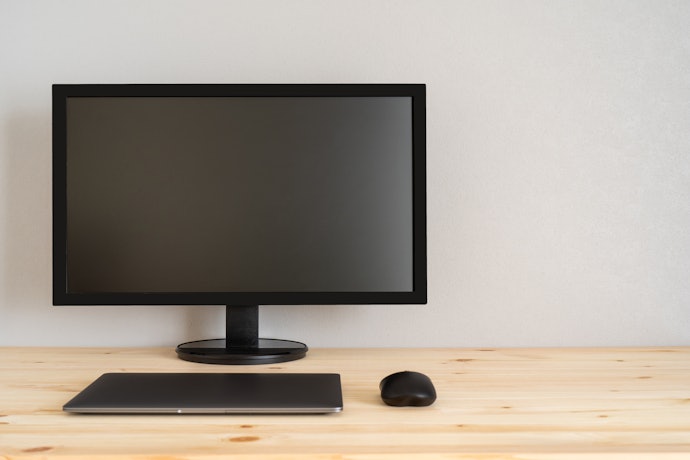 安いPCモニターと高いモニターの違いは?