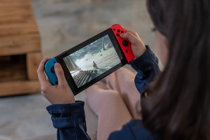 Switchの充電器は純正品以外も使える?