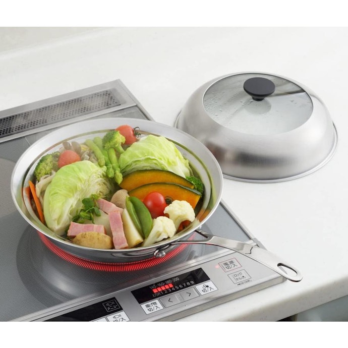 フライパン用蒸し器のメリットとは?本格的な蒸し料理にも使える?