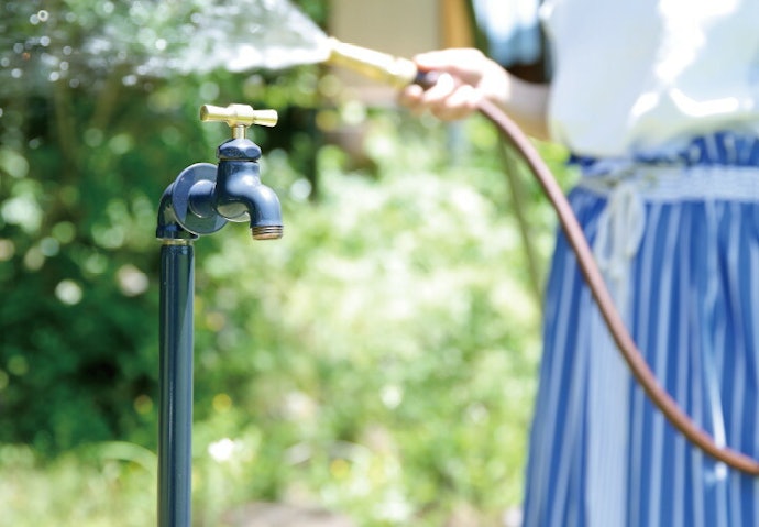 立水栓とは?散水栓との違いは?