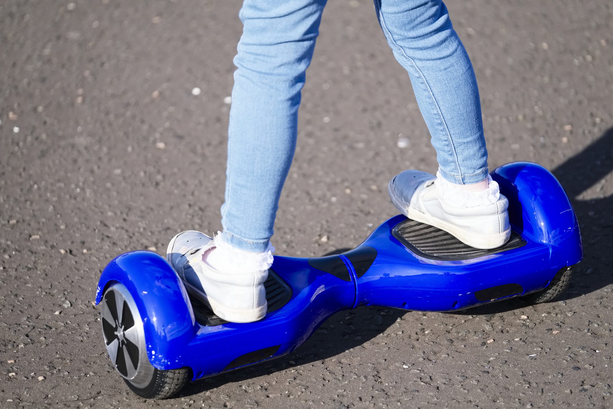 次世代型ソリ Bob 体重移動で方向転換可能 次世代型ソリ Bob 体重移動で方向転換可能 次世代型ソリ SnowBob