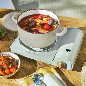インドア&屋外で大活躍!いま注目のおしゃれなカセットコンロとは?