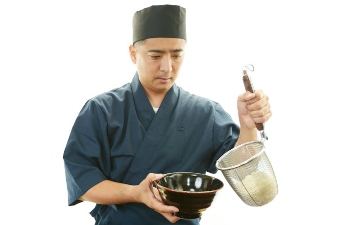 手軽においしい麺料理を!「てぼ」を使うメリットとは?