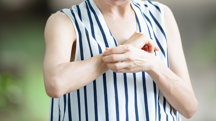 市販薬の効き目はどのくらい?皮膚科の治療との違いは?