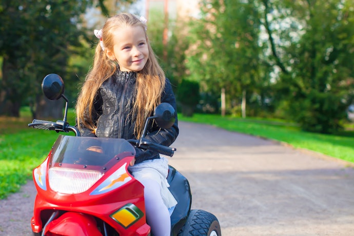 おもちゃなのに本格的!子供用電動バイクの魅力とは?