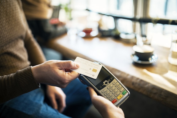 コンビニや飲食店でクレジットカードをよく使わないなら、九州カードは不向き