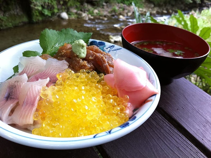 黄金いくらとは?どのような魅力がある?