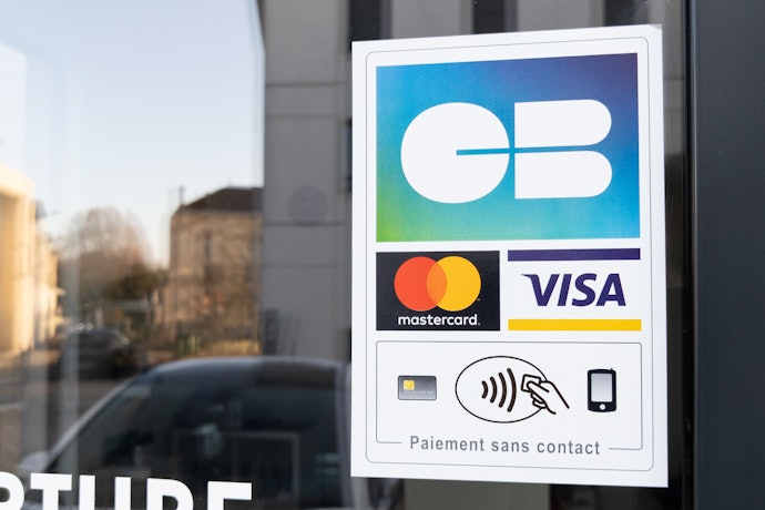 MastercardはVISAやJCBとどう違う?どのブランドを選べばいいの?