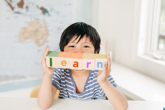 幼児に英語教育は必要?早くから始めるメリットとは