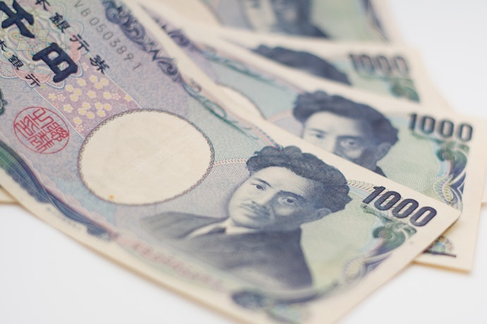 最低でも千円以上のものを目安に