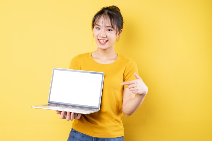 手持ちのパソコンは何インチ?ぴったりサイズのケースを選ぼう