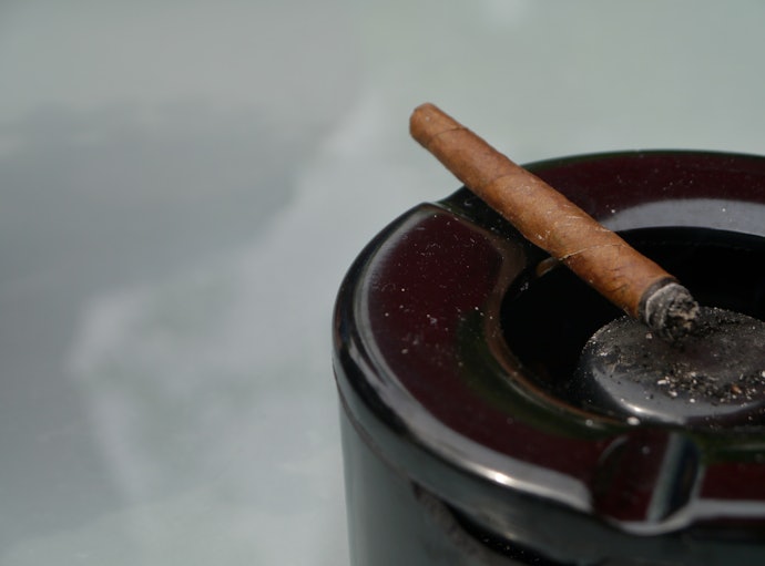 紙巻たばこ常飲者にはフィルター付きがおすすめ
