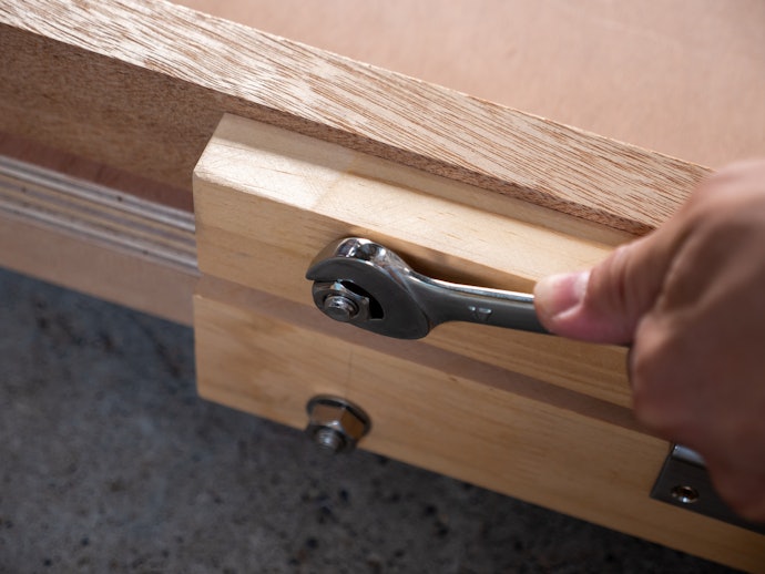 完成品だとすぐに設置できる!組み立てが必要なら簡単できるかチェック